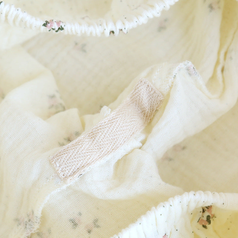 Cozy Forest Floral Luxury Homeware Set With Crepe Cotton Yarn Lapel Collar