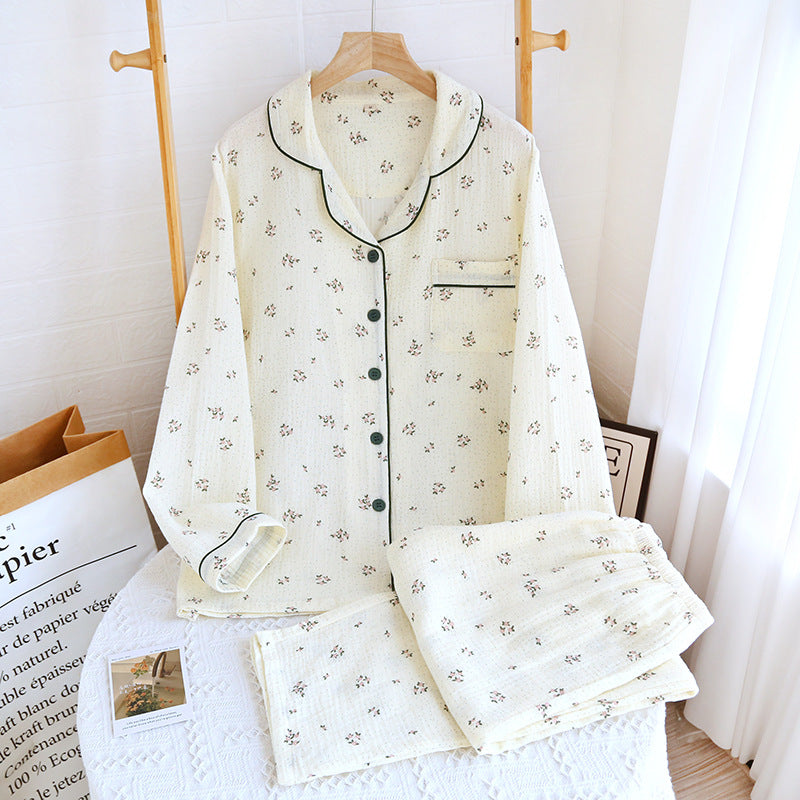 Cozy Forest Floral Luxury Homeware Set With Crepe Cotton Yarn Lapel Collar