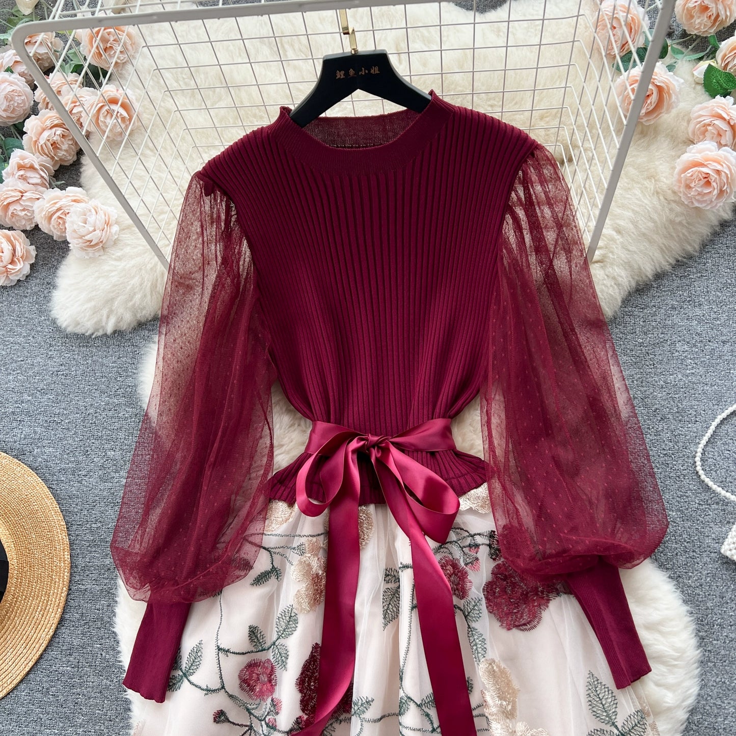 Women's Luxury Style Knitted Stitched Embroidered Mesh Dress With Lace-Up Waist Temperament Fairy Skirt