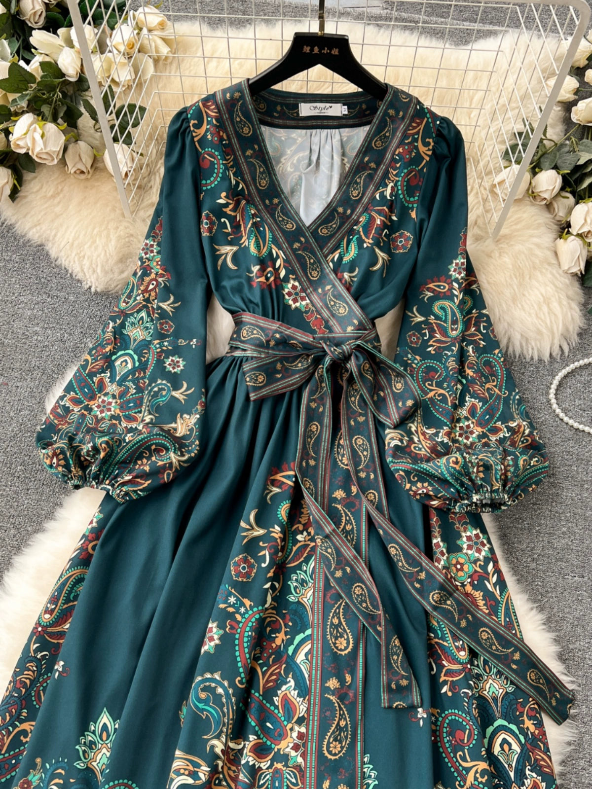 Cruise Couture French Chic One-Piece Tie Waist Dress with Printed Patterns