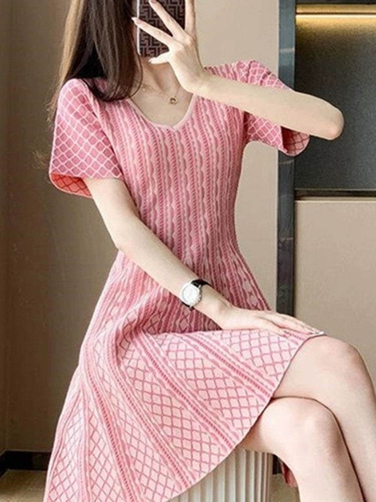Bellflower Pattern short-sleeved V-neck thin Comfortable Dress