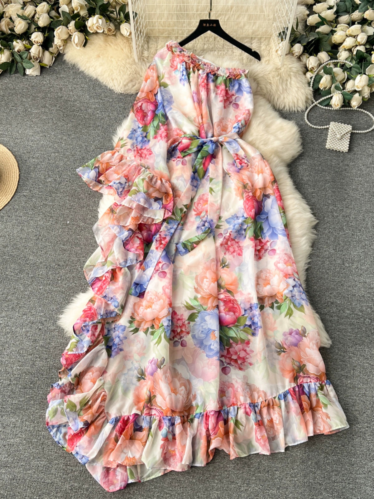 Floral series sweet fungus trim slanted collar off-the-shoulder bell sleeves ruffled design slim fit chiffon dress