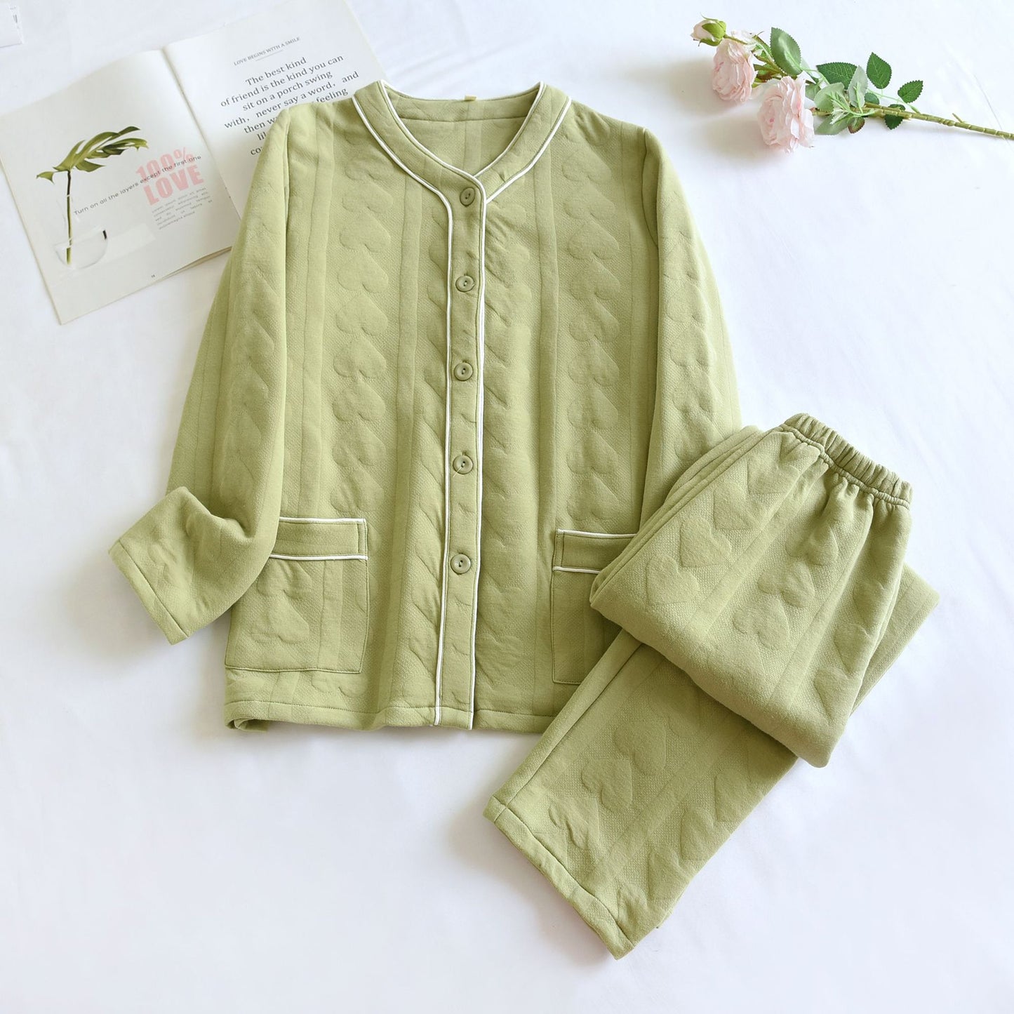 Versatile Women's Solid Color Sleepwear with Air Layer and Long Sleeves