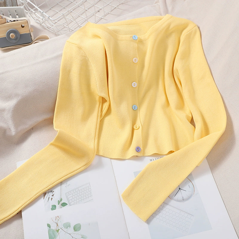 Age Reduction Solid Color knitted Slimming Round Neck Tops