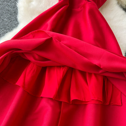 Glamorous Fluffy Long Suspender Party Dress for a Fancy Summer Night