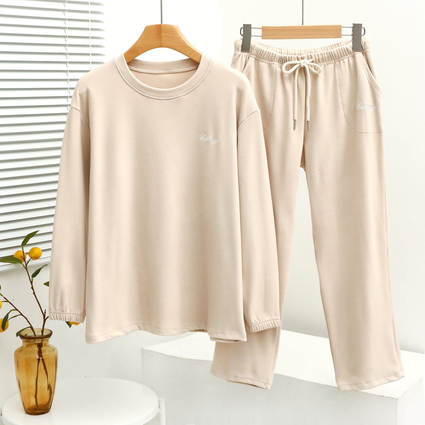 Warm Embrace Velvet Contrast Round Neck Long Sleeve Loungewear Two-Piece Set For Women