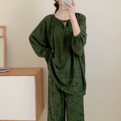 Versatile All Seasons Plus-Size Comfortable Cotton Silk Pajama Suit For Women