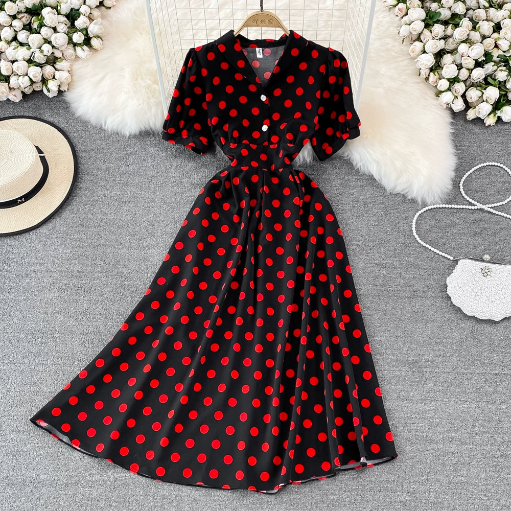 French Flair Retro Dress with V-Neck and Puff Sleeves Polka Dot Design