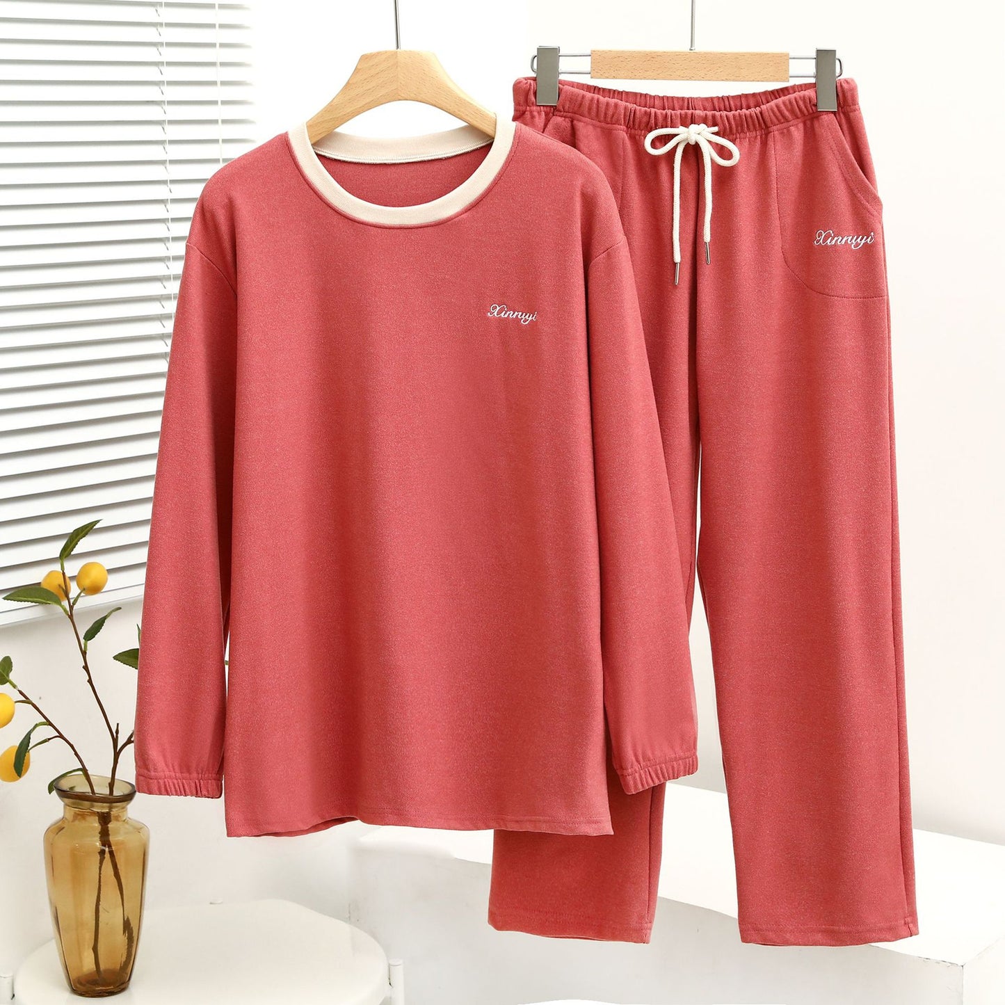 Warm Embrace Velvet Contrast Round Neck Long Sleeve Loungewear Two-Piece Set For Women