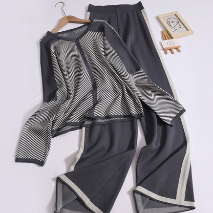 New Loose And Slim V-Neck Color-Blocked Striped Long-Sleeved knit Sweater With Casual Pants