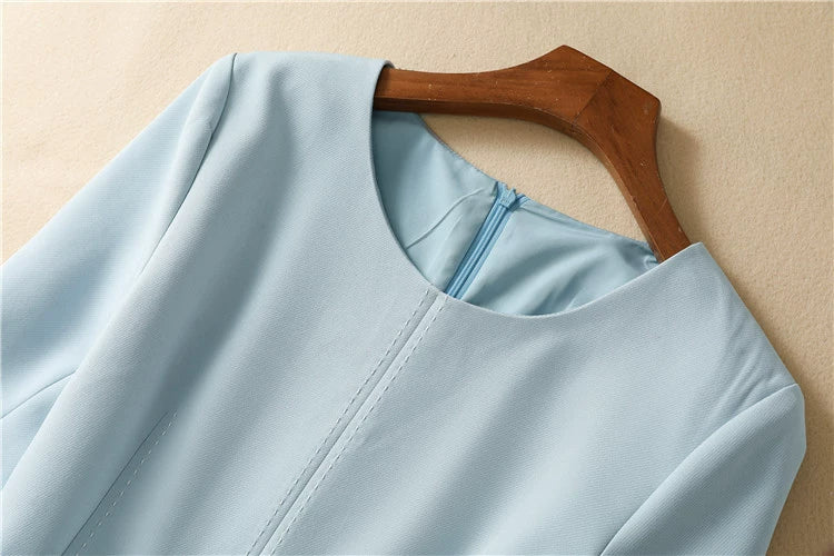 Luxury Mark-Cut Slim Hip Fit and Mid-Length Dresses