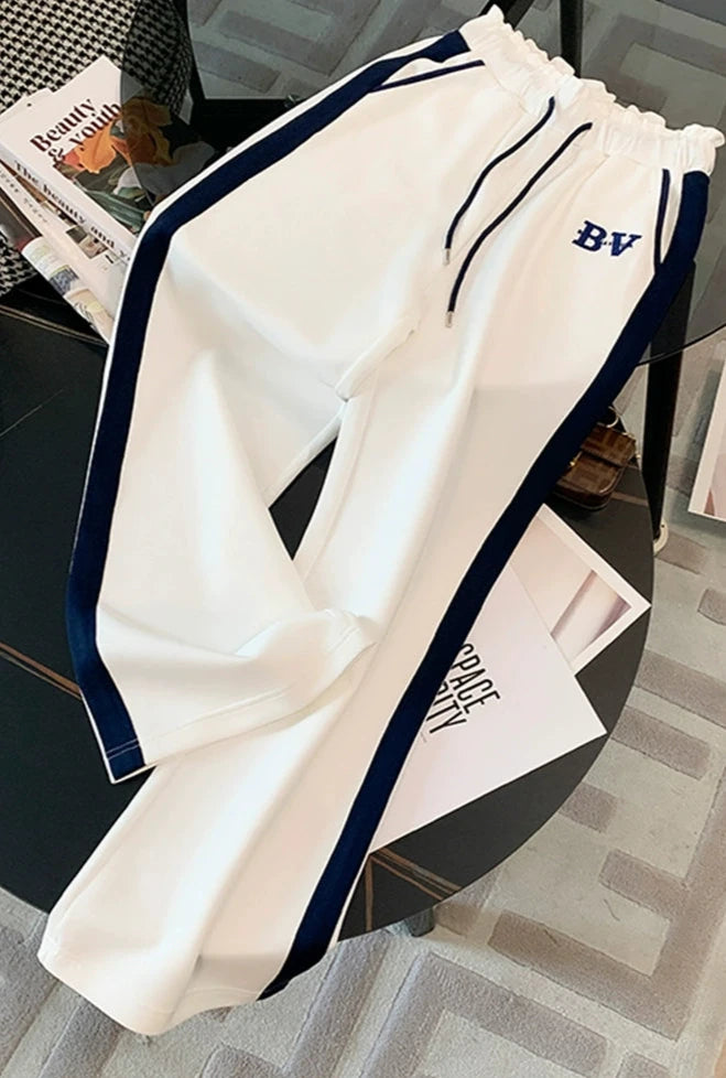 Modern Sportswear Short-Sleeved Two-Piece Set For Woman