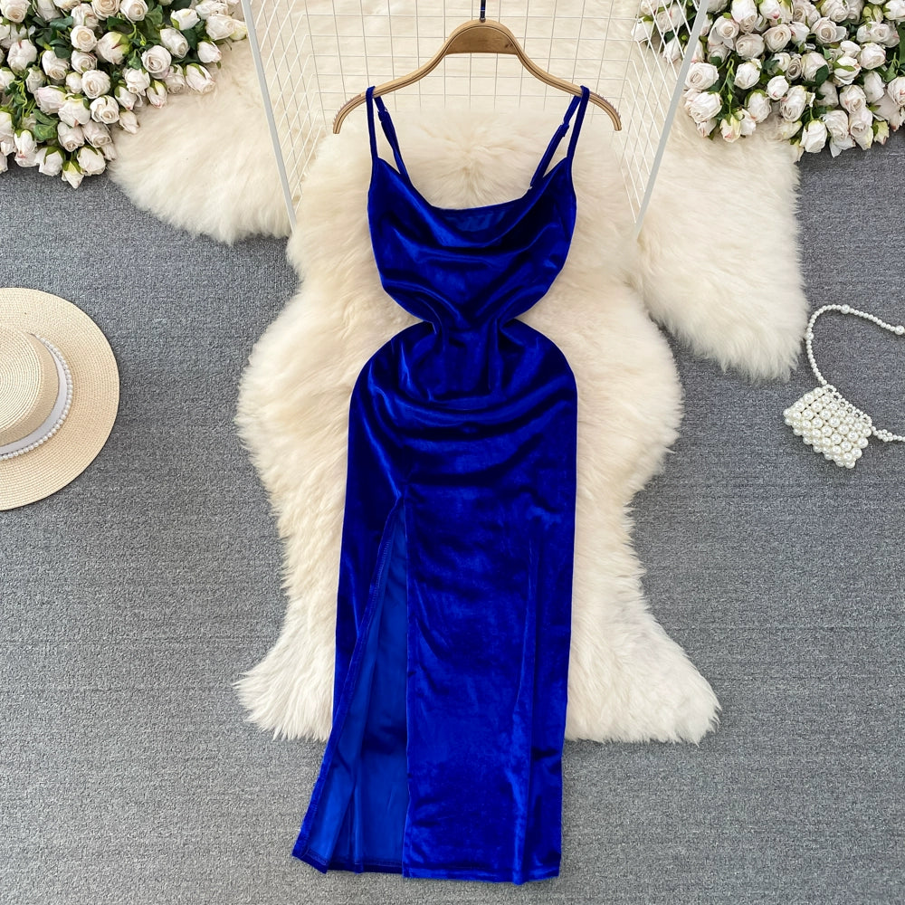 Elegant Hepburn-Inspired Velvet Swing Neck Cinched Waist and Midi Length Bodycon Dress