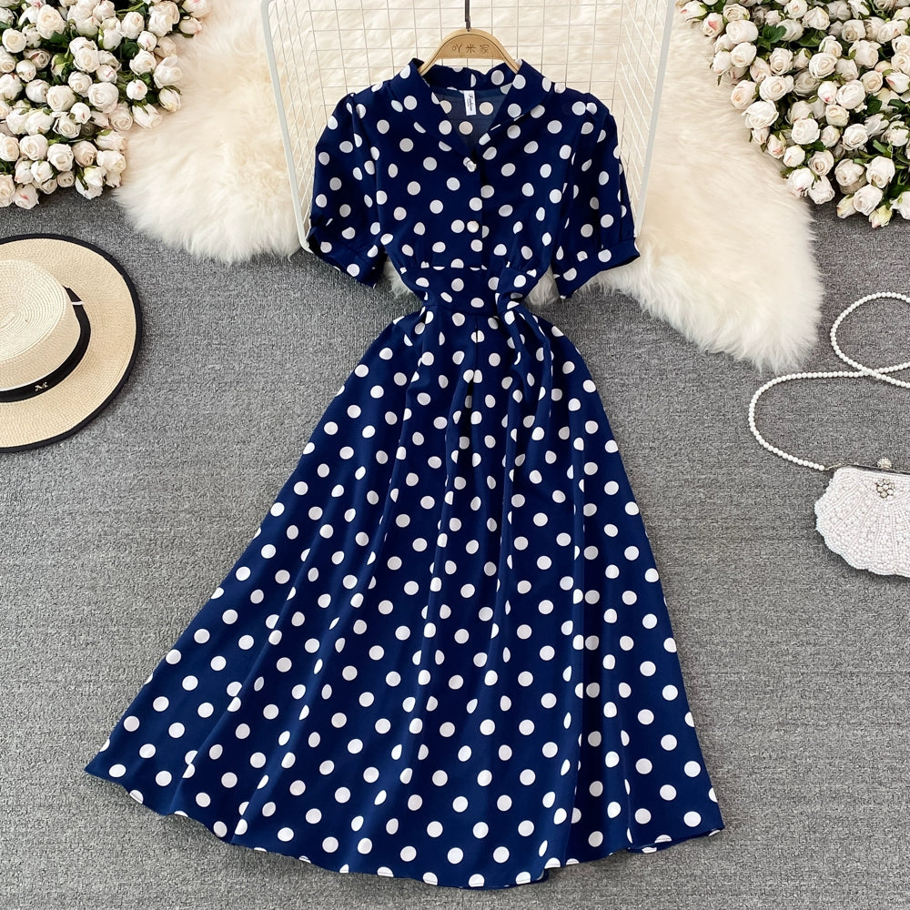 French Flair Retro Dress with V-Neck and Puff Sleeves Polka Dot Design