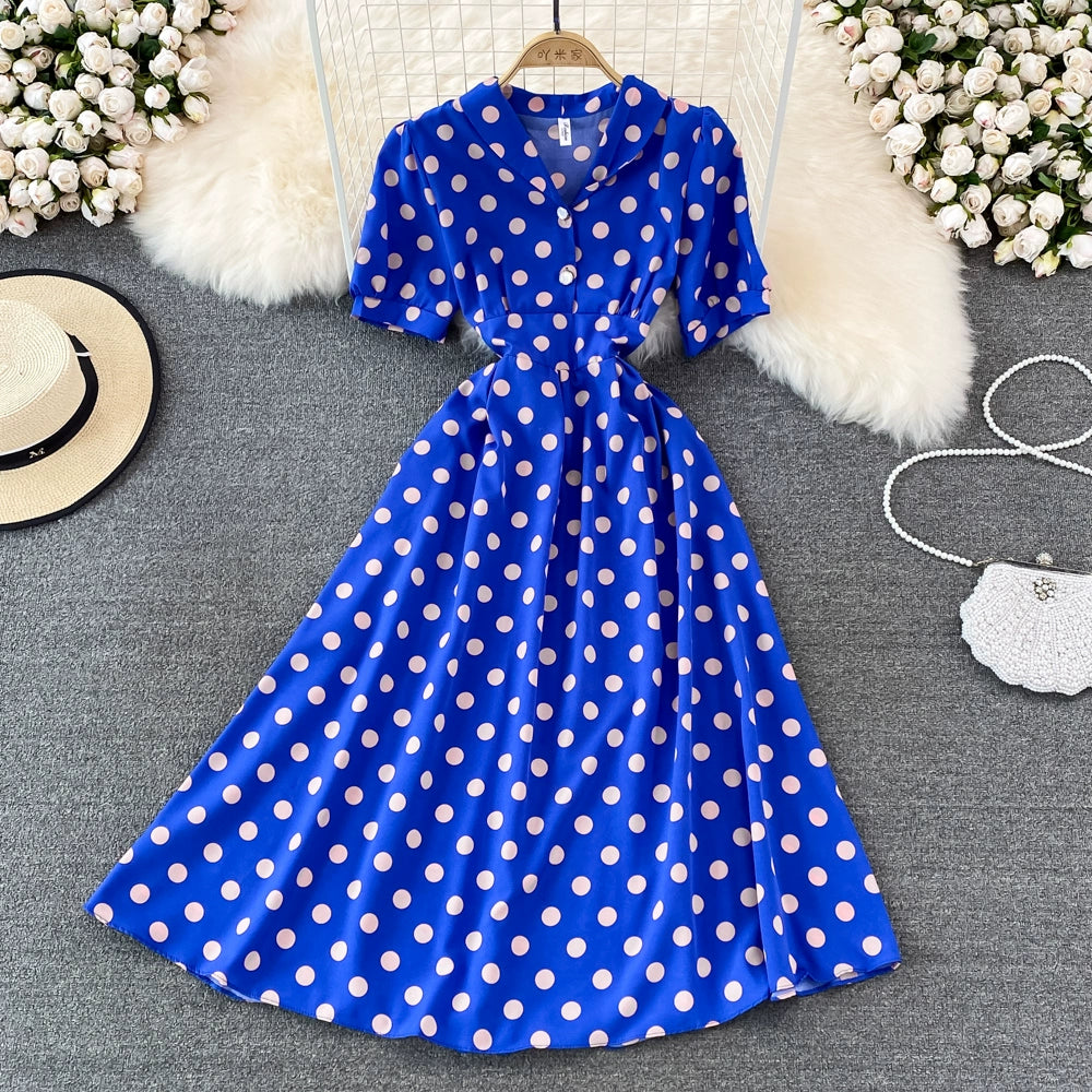 French Flair Retro Dress with V-Neck and Puff Sleeves Polka Dot Design