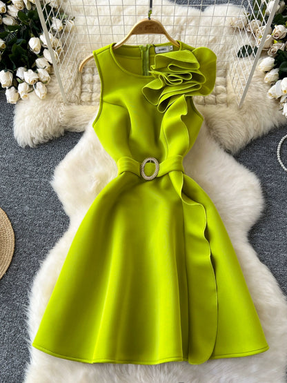 Luxury Couture Green Exquisite Floral Dress with Waist Cinching