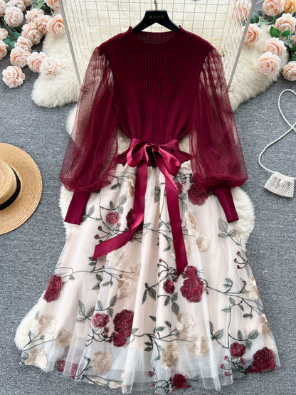 Women's Luxury Style Knitted Stitched Embroidered Mesh Dress With Lace-Up Waist Temperament Fairy Skirt