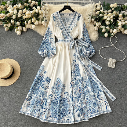 European Luxurious V-Neck Lantern Sleeve Dress with Retro Court Style Prints