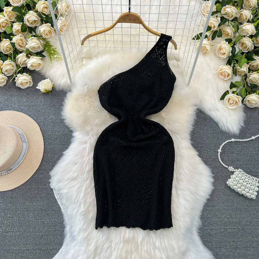 Slanted Collar, Off-Shoulder, Waist Thin, Short Cut-Out knitted buttocks Bodycon