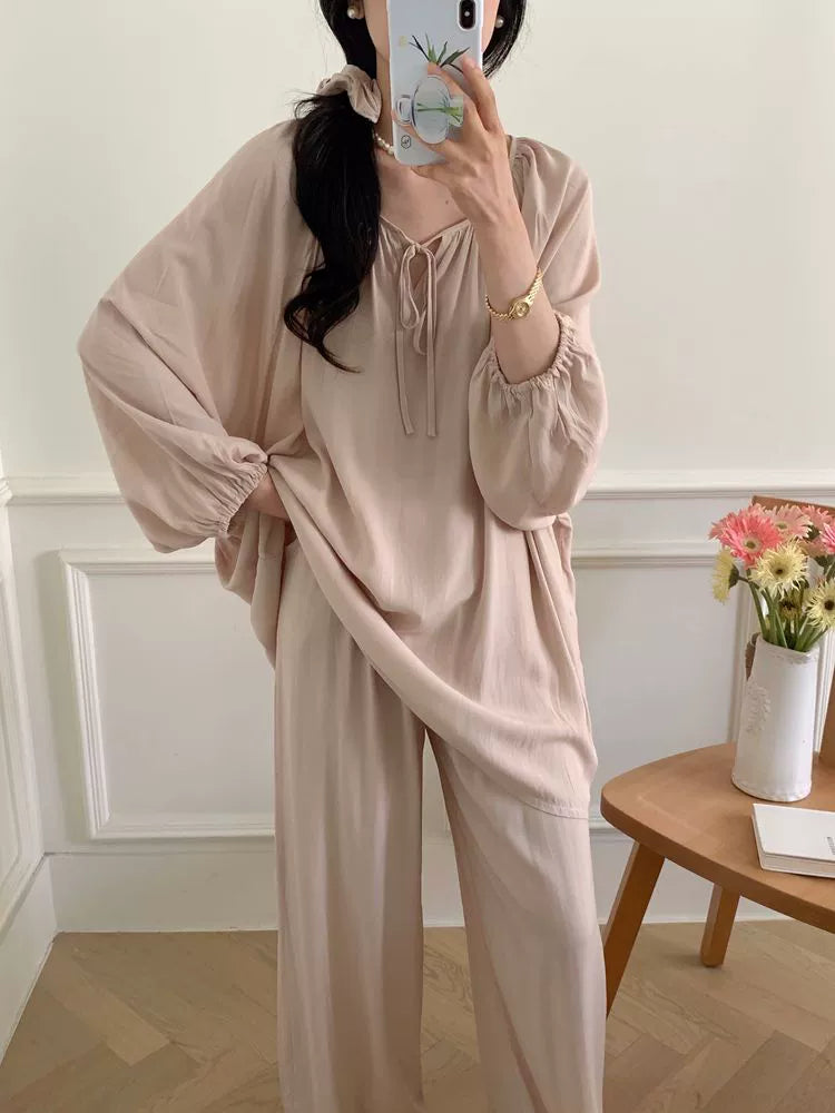 Versatile All Seasons Plus-Size Comfortable Cotton Silk Pajama Suit For Women