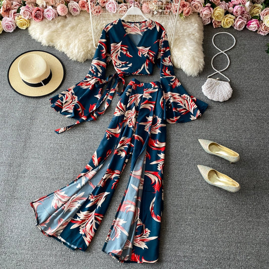 V-neck Floral Design printed tops flared sleeves high waist two-piece suits