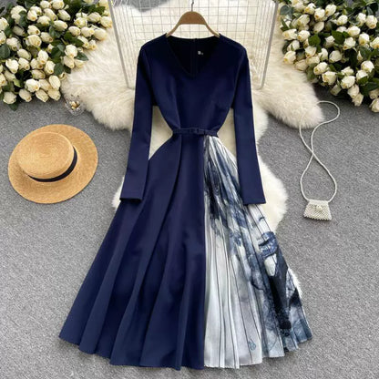 V-neck light luxury European Hepburn style print pressed over the knee Dress
