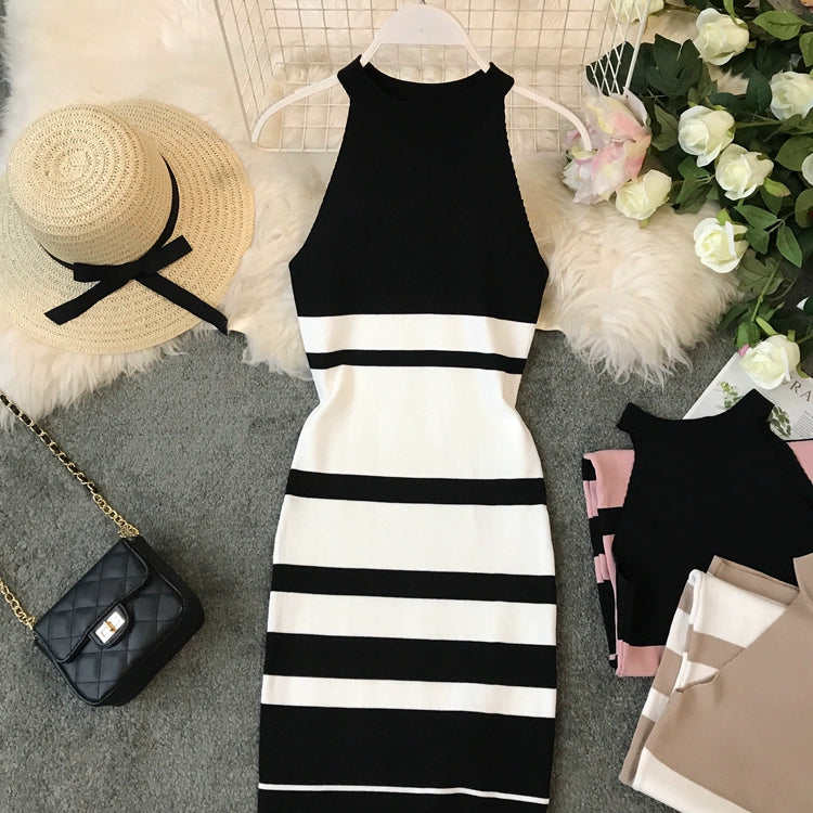 Women's Luxurious Striped Halterneck Knitted Midi Dress