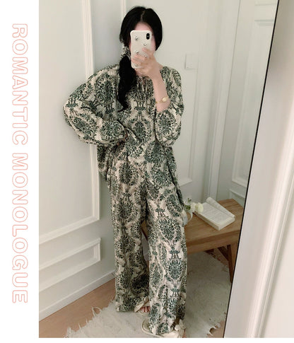 Versatile All Seasons Plus-Size Comfortable Cotton Silk Pajama Suit For Women