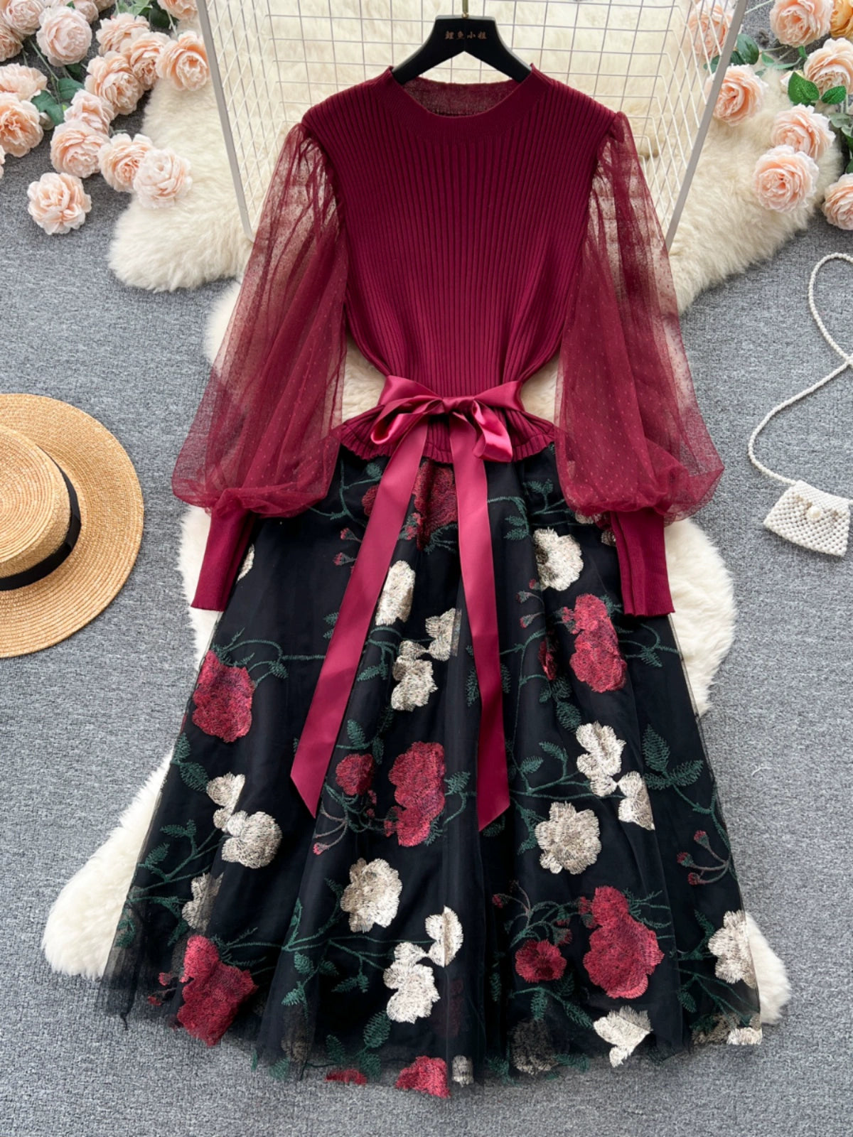 Women's Luxury Style Knitted Stitched Embroidered Mesh Dress With Lace-Up Waist Temperament Fairy Skirt