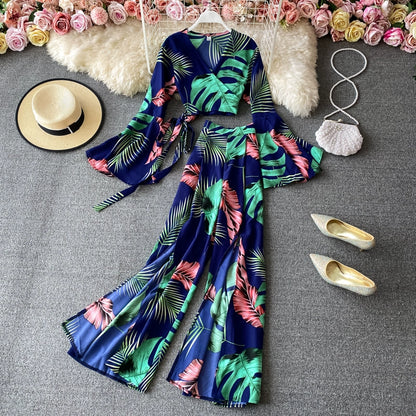 V-neck Floral Design printed tops flared sleeves high waist two-piece suits