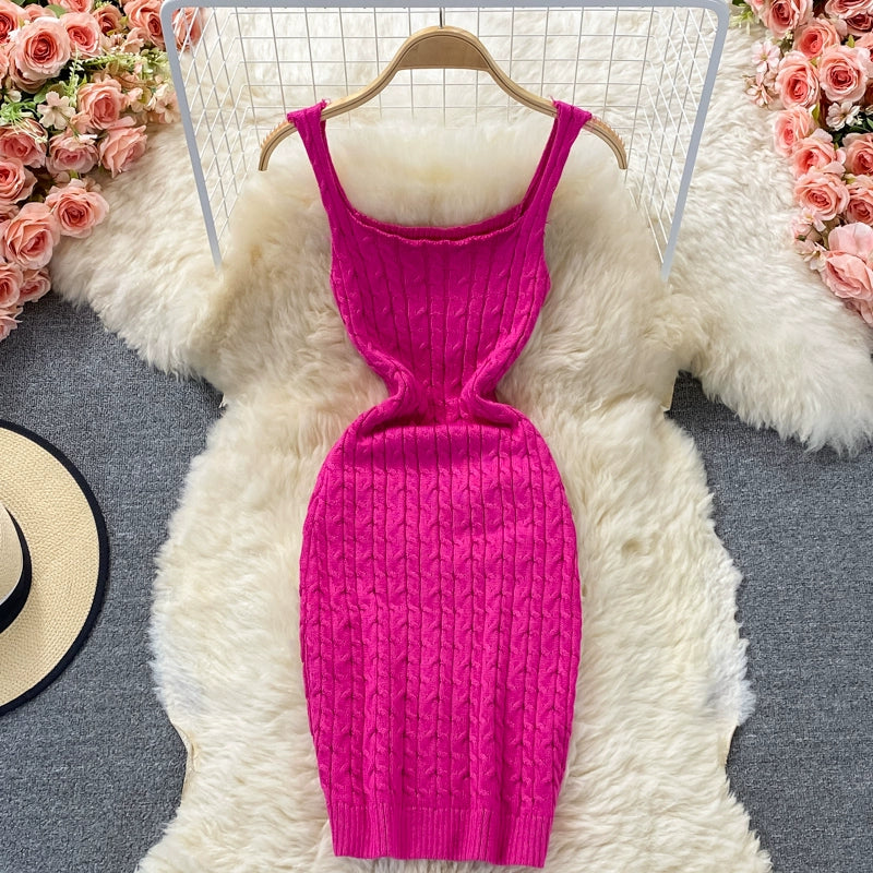 Women's Korean Knitted Vest Slim Fit and Hip-Wrapping Design Bodycon